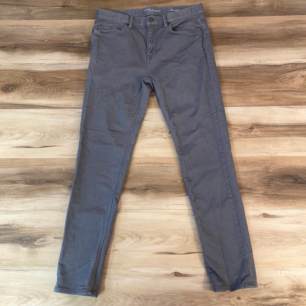 Banana Republic Traveler Jeans Mens 32x29 Athletic Tapered Fit Grey Stretch